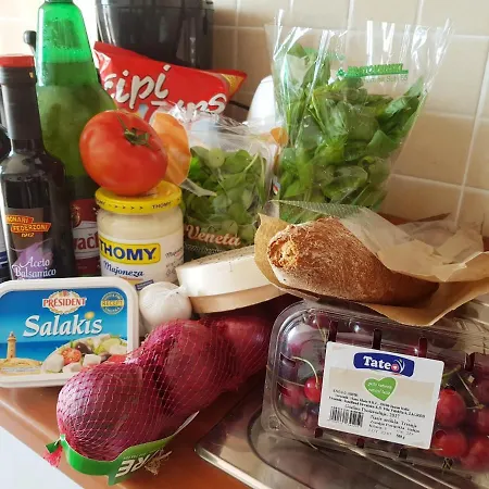 Penthouse Christina With Pool - Large Sunny Terrace - Seaview - 250m To And Restaurants - Free Parking - And Ciovo - 15 Minutes To Airport * Trogir